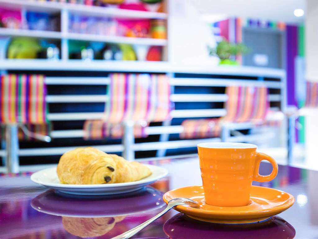 Hotel Ibis Styles Les Sables Olonne Restaurant foto